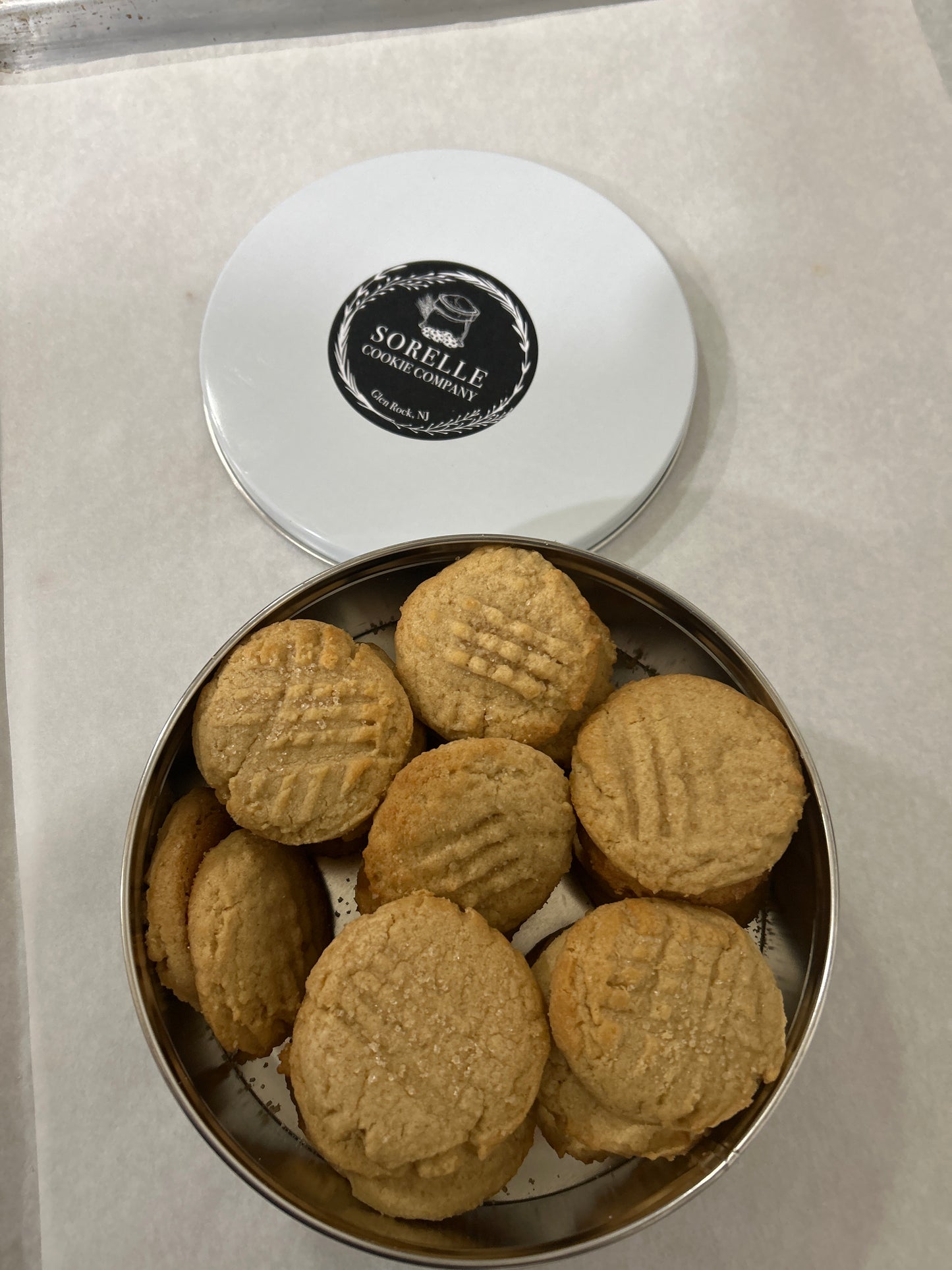 Peanut Butter Sandie Cookies