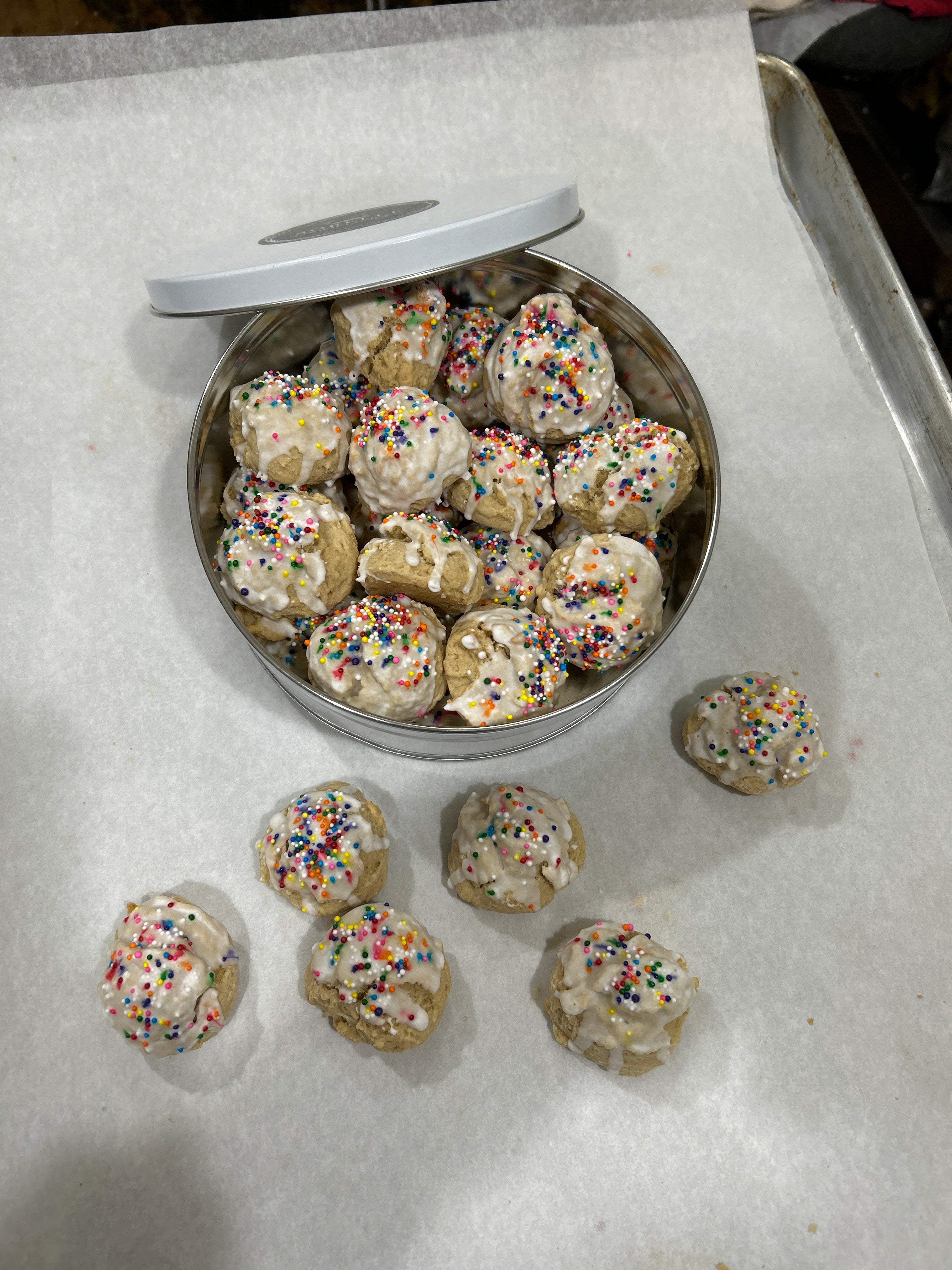 Italian Knot Cookies