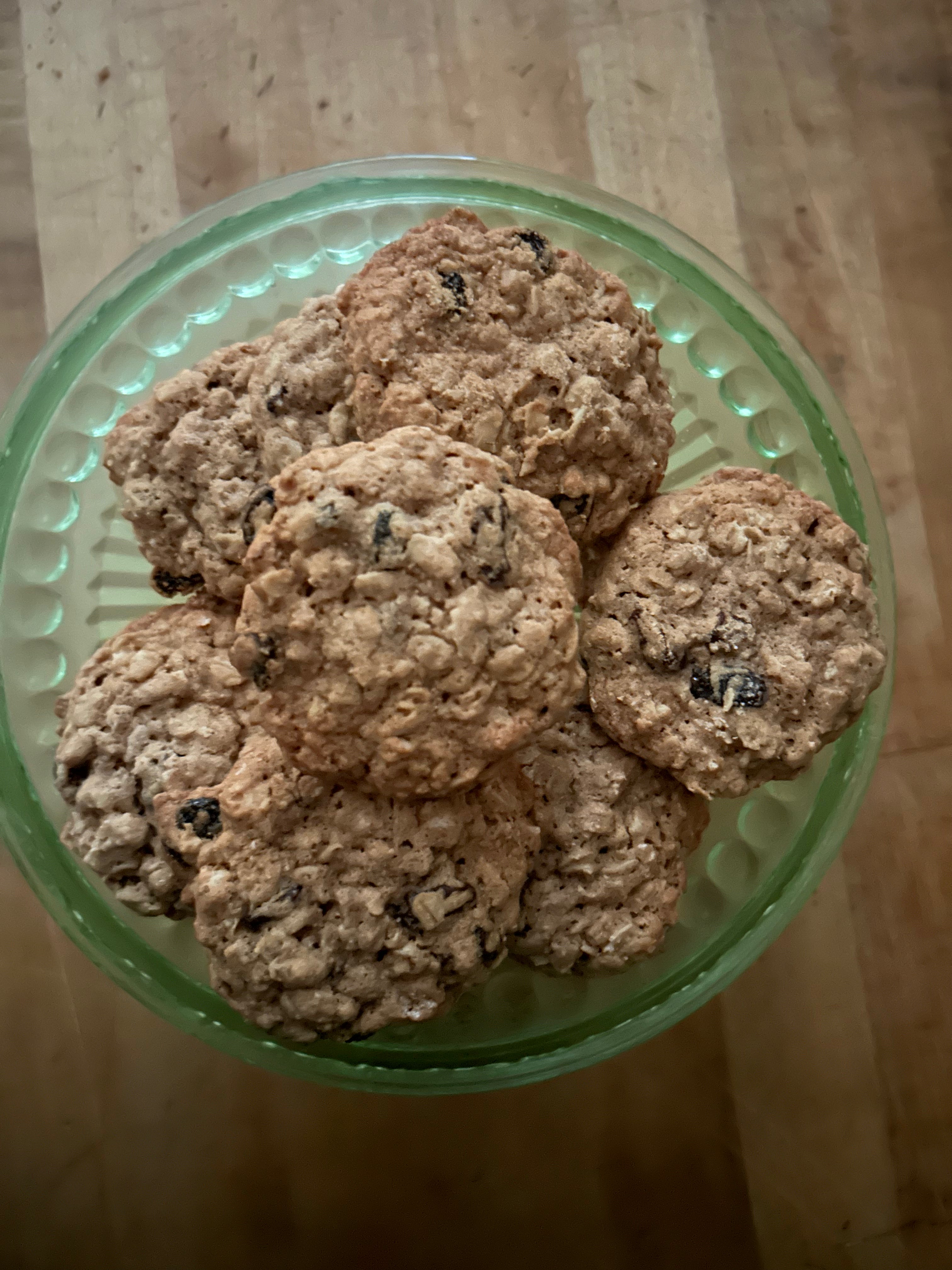 Oatmeal Raisin Cookies